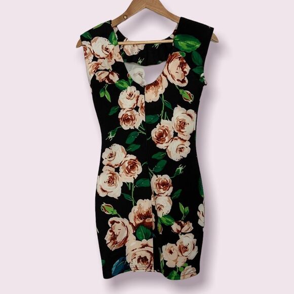 Floral Bodycon Sheath Dress - Picture 2 of 3